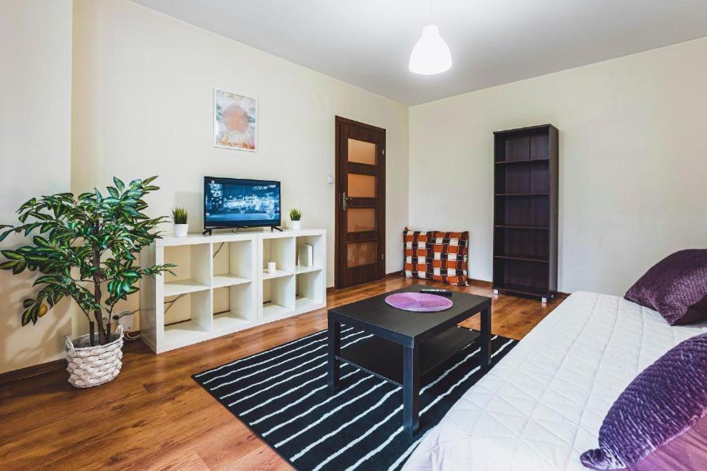 Apartament Niecala Queens Superior ลูบลิน ภายนอก รูปภาพ