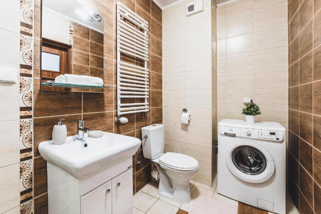 Apartament Niecala Queens Superior ลูบลิน ภายนอก รูปภาพ